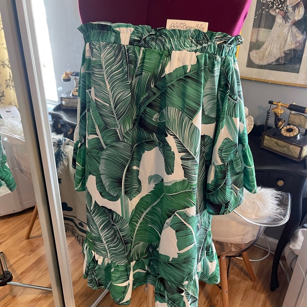 Green Leaf Print Women's Skirt